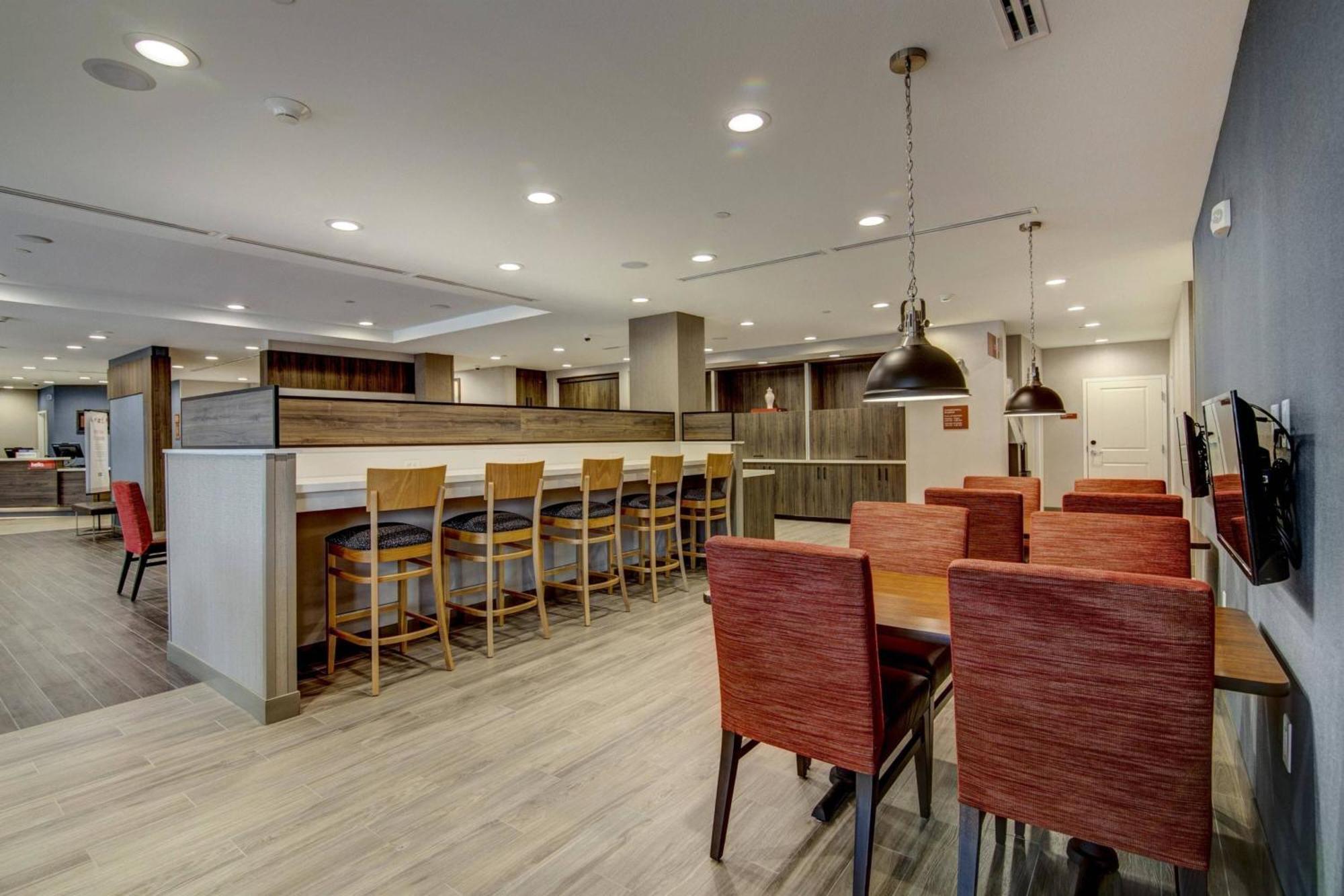 Towneplace Suites By Marriott Houston Hobby Airport Buitenkant foto