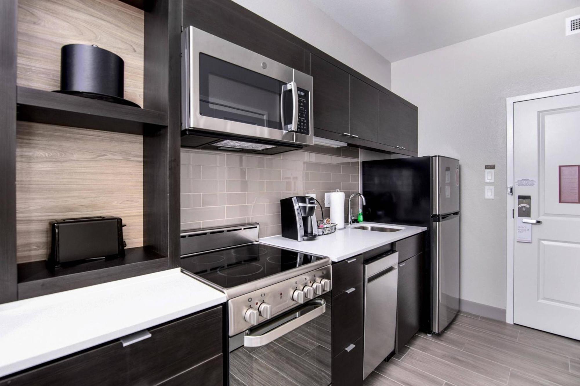 Towneplace Suites By Marriott Houston Hobby Airport Buitenkant foto